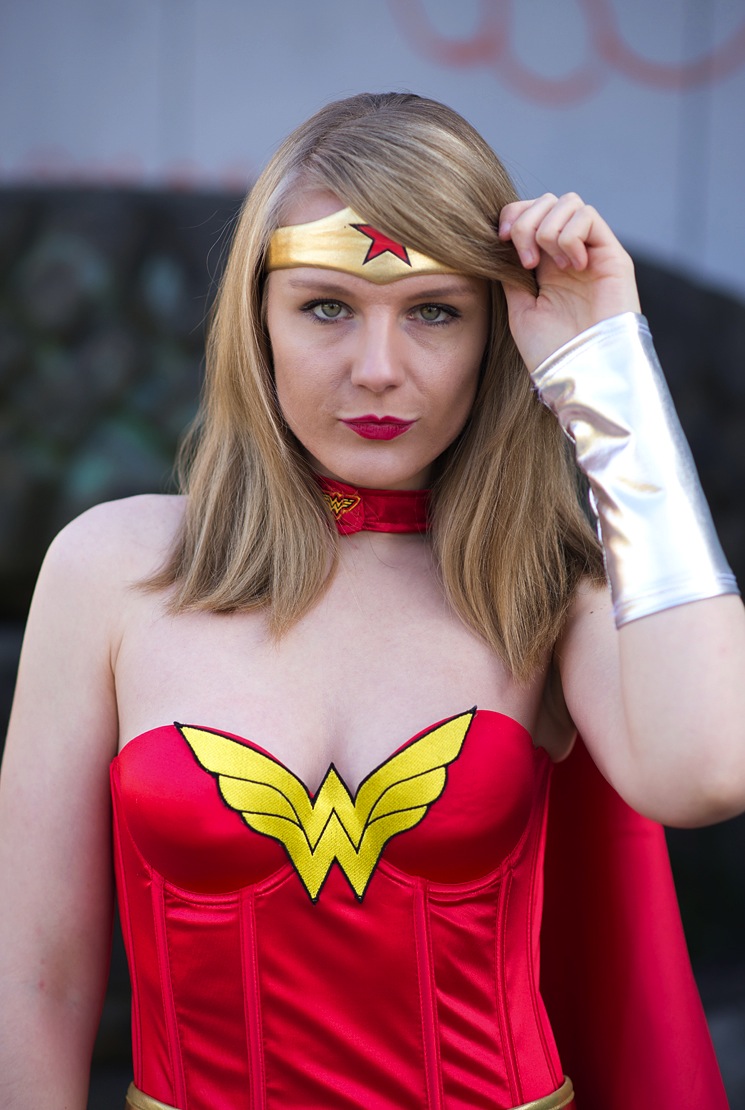 wonder-woman-head-piece