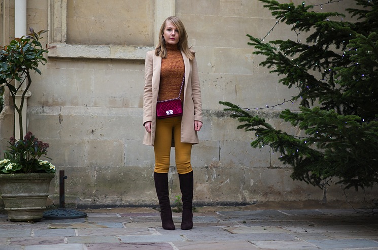 mustard-jeans-beige-coat-brown-boots-orange