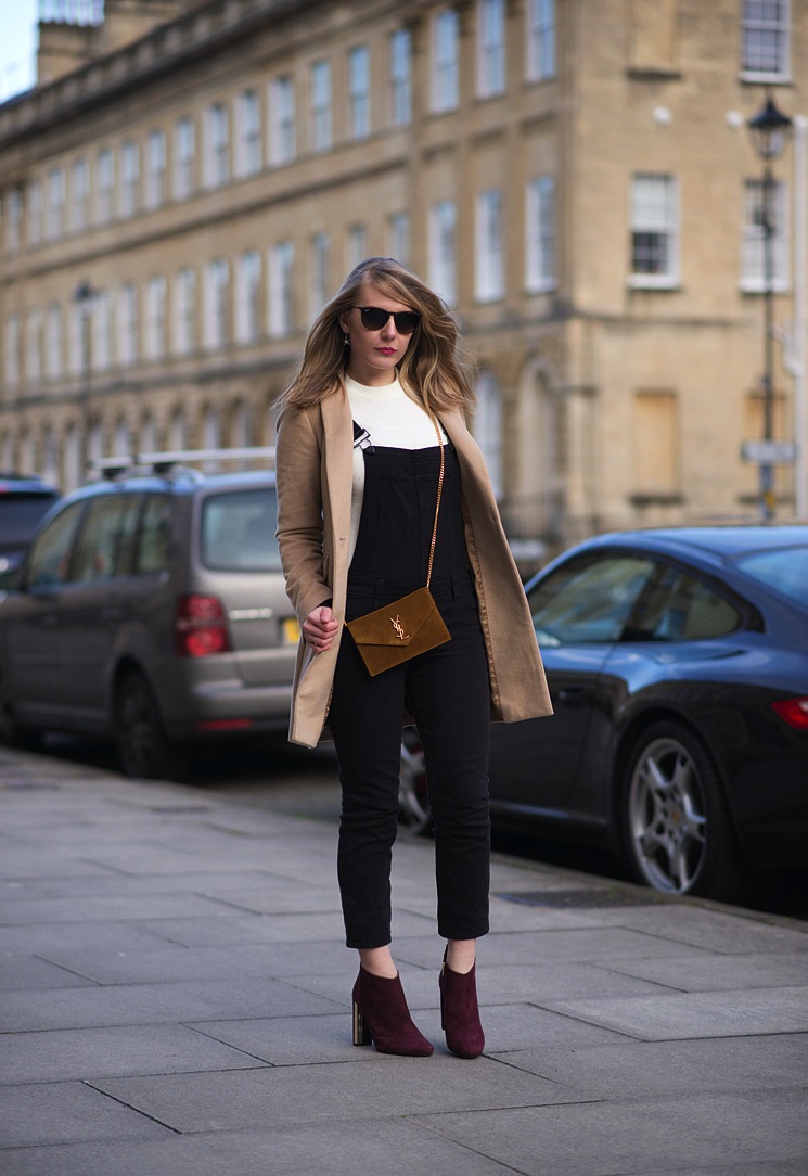 black-denim-overalls-dungarees-with-coat